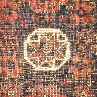Classic Baluch star bag. Old, worn, at least one highlight with cochineal silk. The 4eal deal. 2'10"x2'2"                