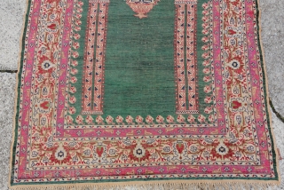 Lovely Anatolian Silk Deluxe in Green purchased at Gallery Koller a few years back with a classical size of 100cm x 160cm, some touch up, 19 Century make, nice price of $  ...