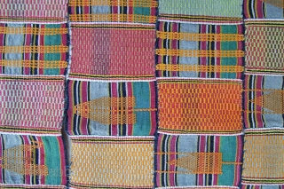 Ewe Cloth, made of 19 stripes.
168x276cm
first half of the 20th century
Was worn in toga-style by men
I use a simllar piece as a bedspread
More information on Wikipedia or
http://www.adireafricantextiles.com/eweintro.htm
Please ask for more information  