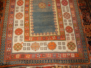 TALISH WITH SOME WEAR BUT ALL ORIGINAL WITH NO REPLING OR REPAIRS
GO TO MY NEW WEBSITE BOYLSTON ASSOCIATES ANTIQUE CAUCASIAN RUGS            