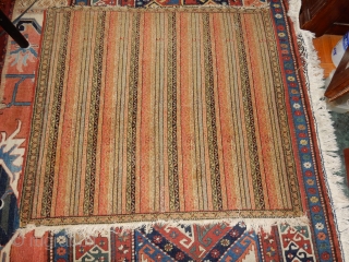 SPECIAL SENNEH RUG -3 X 3 FT SIZE- FOR THE COLLECTOR OF FINE PERSIAN WEAVINGS - QUALITY AND CONDITION++              