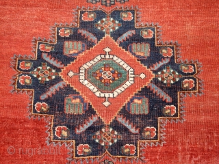 ANTIQUE AFSHAR - SQUARE 4 X 4 FT SIZE- PERHAPS WOVEN FOR A SPECIAL PURPOSE 
NO CONDITION ISSUES 
GOOD PRICE             