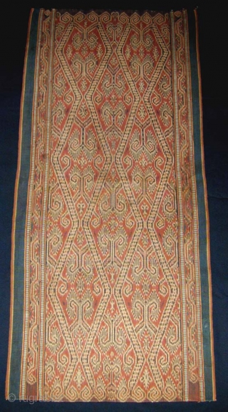 Borneo Woman's Warp-Ikat Skirt (Kain Kebat). Iban people, Sarawak. Early 20th c. Handspun cotton, natural dyes. 106 x 48 cms.             