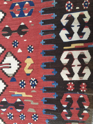 Aydin Kilim Strip.
Powerful & Beautiful Western Anatolia Aydinli kilim strip. 
Cm 100x265 ca. 3rd/4th q 19th century. 
Great ram horn pattern, glorious natural saturated colors. 
Condition: a few minor oxidations, two tiny  ...