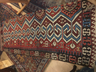 Aydin Kilim Strip.
Powerful & Beautiful Western Anatolia Aydinli kilim strip. 
Cm 100x265 ca. 3rd/4th q 19th century. 
Great ram horn pattern, glorious natural saturated colors. 
Condition: a few minor oxidations, two tiny  ...