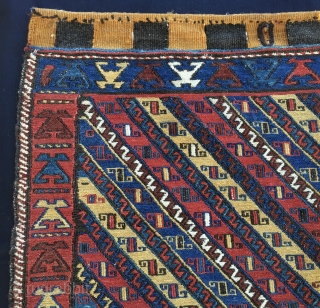 Shahsavan sumack khorjin bag face. Cm 57x59 ca. End 19th century. Great colors, great weaving details. A very beautiful bag, with a rough, primitive weave and crisp colours. In very good condition.  ...