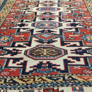 Shirwan Lesghi Rug.
Seven Stars Tribal Jewel.
Size is cm 100x130.
Approx age is end of the 19th, early 20th century, but could well be older.
Lesghistan, northern Caucasus, along the Caspian sea, Southern Daghestan, Northern  ...