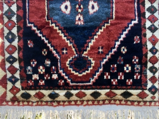 Chahar Mahal Bakhtiari gabbeh rug. Cm 160x186. Age: could be almost any, either 50/60sh or early 20th c. Super shiny silky wool. Long pile. w & w cotton. Wonderful natural colors. Great  ...