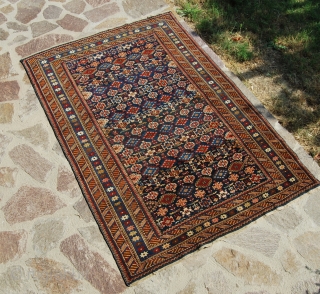 Kuba Chi-Chi rug, cm 125x185, early 20th century, good condition. See more pics on fb:
http://www.facebook.com/media/set/?set=a.10151120021429258.497096.358259864257&type=1
Have time to see my other items? http://www.facebook.com/media/albums/?id=358259864257

           