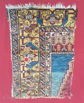 Yahyali Zile rug fragment. Central Anatolia. Cm 56x76. End 19th c. Professionally mounted. Here you enjoy the classic Yahyali yellow, a lovely deep madder red, a sweet indigo, walnut......    