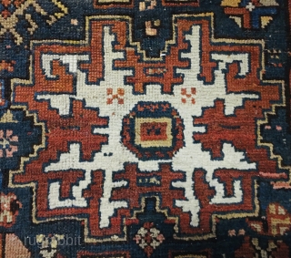 Northern Caucasus. Dagestan, land of mountains or Lesghistan, country of the Lesghi population.
Lesghi star design pile rug.
Cm 135x235.
Late 19th, early 20th century, good condition, high pile, few, old minor restorations.
Available by DM  ...