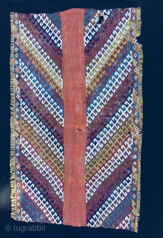 Graphics Killer. Colors. Age. Anatolian cuval fragment with a terrific graphics. Second half 19th century. Cm 80x120 ca. Lovely natural saturated colors. Great pattern. Great fragment. Not mounted. 
Probably better than a  ...