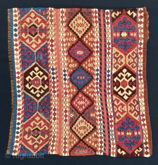 Enjoy the color power! Wonderful antique natural color Sinanli tribal group bag face. Eastern Anatolia. Cm 69x73. See the fantastic cochineal, the lovely madder red & orange, the bright yellow, the deep  ...