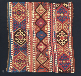 Enjoy the color power! 
Wonderful antique natural color Sinanli tribal group bag face. 
Eastern Anatolia. Cm 69x73. 
See the fantastic cochineal, the lovely madder red & orange, the bright yellow, the deep  ...