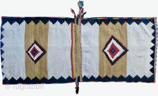 Qashqai collectors item.
This is a very rare and beautiful Qashqai Gabbeh pattern type khorjin/saddle bag. Cm 50x125 ca. Datable back to 100/110 years. The rarity is first of all in the fact  ...