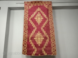 Central Anatolian rug frakment
Size/195*105 cm                            