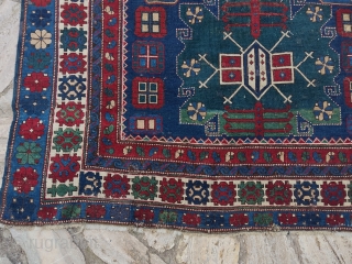 Antique Caucasian rug
Size 250x128 cm                            