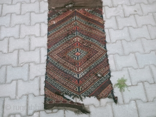 East Anatolian kilim yastık
there is a history and writing in Armenian.
Size=205x60                      