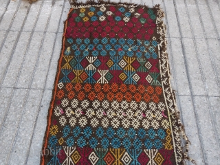 Central anatolian Aksaray area cicim runner
early 19th century

Size 320x50 cm                       