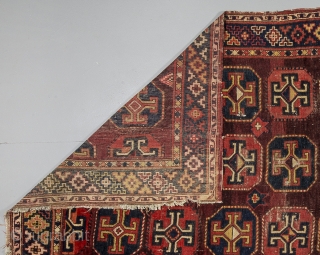 Kyrgyz Rug 62470
almost
160 cm x 310 cm = 62.99" x 122.05" = 5.25' x 10.17'
1900s
from Central Asia - Kyrgyzstan
wool and cotton            