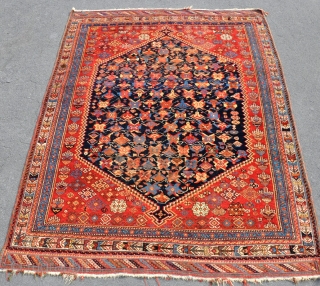 A fine antique Afshar tribal rug with good dyes and fabulous sumack end finishes. Slight wear/corrosian to blue, but a solid rug with no repairs. late 19th century. 177x128cm    