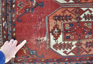 Ersari main carpet with well drawn guls and beautiful ground colour. A few damaged areas that need stabalizing, but basicaly in good shape. A good project for a restorer... Late 19th century. 