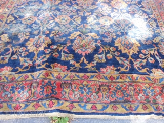 Persian Mahal, early 20th century, 10-6 x 13-6 (3.20 x 4.11), worn, holes, needs wash, plus shipping.                