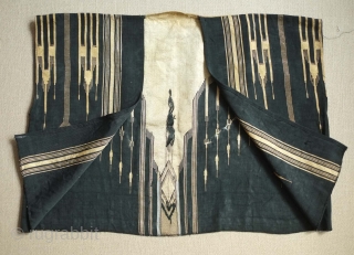 Syrian Ottoman vest, 19th century. Silk and metallic thread in a striking design.  64 x 43 cm               