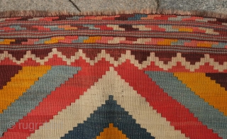 Qashqa'i kilim, 19th/early 20th century. Evocative concentric diamonds in variegated natural dyes. An abstract work of art.  Playfully place small diamond motifs. Some small areas of wear shown in the images.  ...