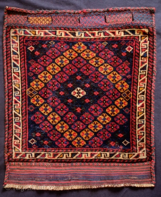 Qashqa'i Darreshuri bag face, Late 19th Century. Great composition and wonderful soft wool. Great workmanship in the enclosure area and selvedges. 51 x 60 cm        
