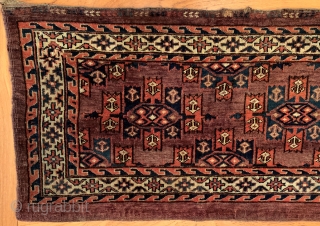 Antique late 19th century Turkmen Yomud (Yomut) torba with kepse gul. In lovely condition, all dyes appear natural.  Please ask for additional photos if needed.       