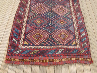 Good Antique Lori South West Persian Long rug. Good pile and great colours. 9 ft 9 inches x 5 ft 2 1/2 inches. 297 x 159 cm. SOLD     