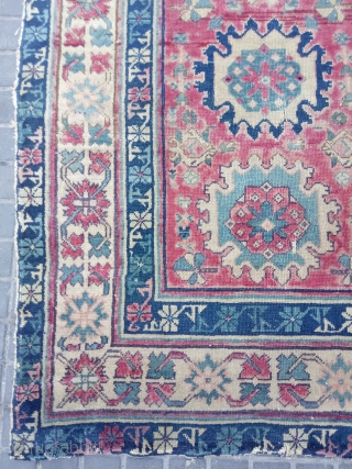 Caucasian ??size:148x96-cm please ask                             