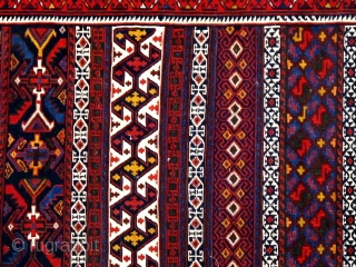 Antique Afshar, Sirjan kilim

P.O.R                             