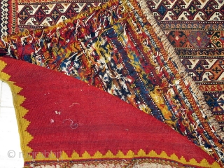 Very good quality Qashqaee half bag 

Circa 1900

Size:115x65cm

P.O.R                         