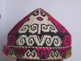 This is a turkmen hat from northern Afghanistan all hand stitched, gentle used and kipped in a good shape.              