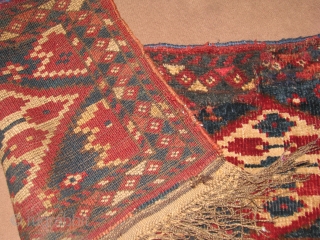 This turkmen torba with all good colors is very old and have nice shiny wool                  