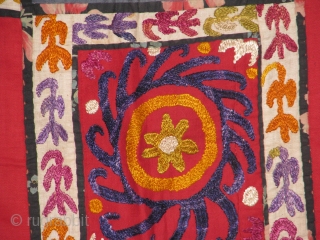 Here is an old koraq nice needlework with all natural colors                      