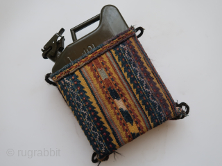 Bag, ca: 29 cm . x 29 cm . x 14 cm . Wool, cotton,  hair. Central Asian / Transcaucasia
( ? )          