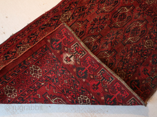 Kizyl  Ayak Turkmen with  floral  elem.  ca; 90 x 135 cm.  Wool on wool.  old/antique .           