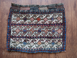 Bagface, ( Ghasghaie ? ) South Persian Tribal ( ? ). Ca; 58 cm. x 48 cm. Thick, sturdy, wool on wool, some other fibers, cotton.  different types of colors.   ...