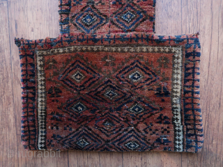 Beluch bag. /  Afshar Khouli  ?   Wool on wool.  Ca:  70 cm x 50 cm.  Old / antique.        