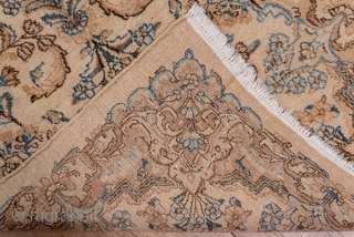 Kerman Runner

2.9 by 17.0
0.88 x 5.18

This ivory ground SE Persian city runner displays a detached flower spray pattern in light blue, sienna brown, pistachio, buff, salmon   and tan, all within  ...