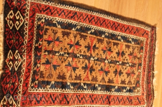 Baluch Balisth Good condition Clean and hand washed Camel wool ground siz 0.88cm x 0.48cm
                  