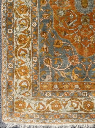 Sivas Armenian Rug Circa 1890s size 130x190 cm                         