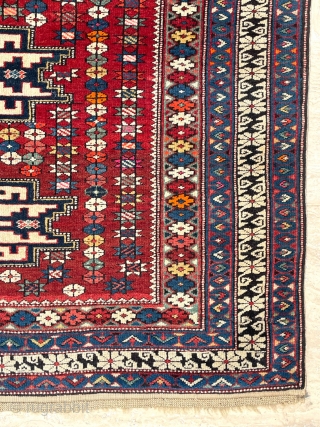 Lezghi Rug Circa 1890. Thin and have a good Condotion. Size 97x148 cm. Please send directly mail for me emreaydin10@icloud.com             