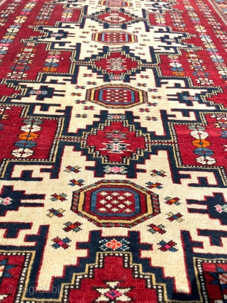 Lezghi Rug Circa 1890. Thin and have a good Condotion. Size 97x148 cm. Please send directly mail for me emreaydin10@icloud.com             