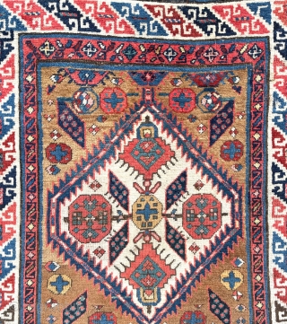 Persian Sarab Rug Circa 1870s size 113x197 cm                         