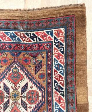 Persian Sarab Rug Circa 1870s size 113x197 cm                         