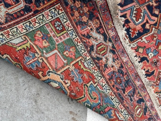 Heriz Carpet Circa 1900 size 220x300 cm                          